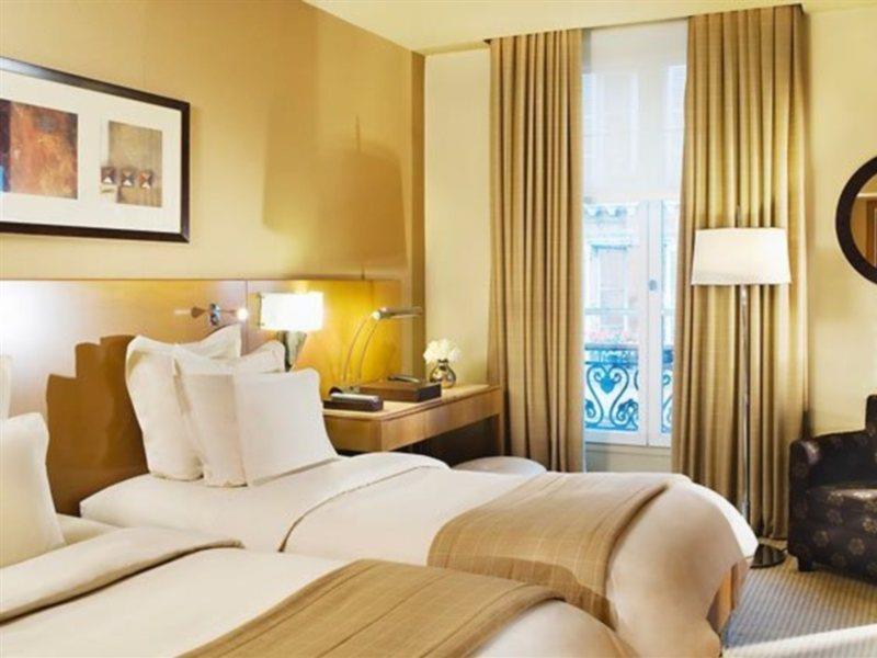 فندق فندق رينيسانس باريس فوندوم الغرفة الصورة